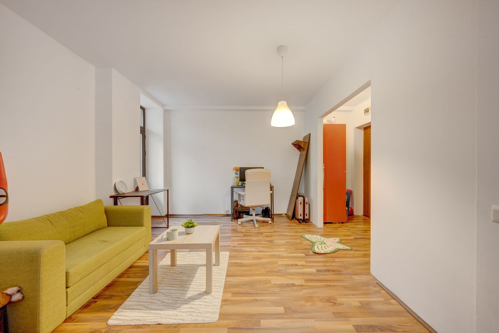 Garsoniera Militari Gorjului Metrou Bloc 2008 - Poză 1