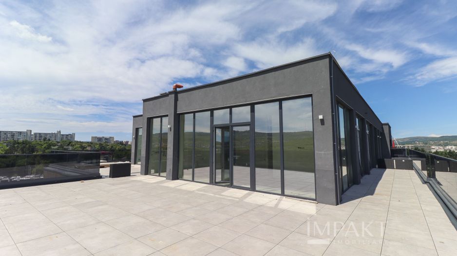 Penthouse de exceptie cu terasa panoramica de 104 m2  in Sopor ! - Poză 2