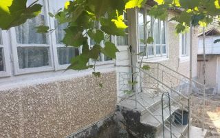Casă bătrânească de vânzare – Comuna Livezi, Județul Vâlcea - Poză 3
