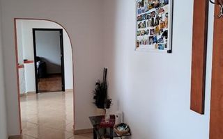 De vanzare apartament 4 camere 96 mp, Zona 13 Septembrie - Poză 3