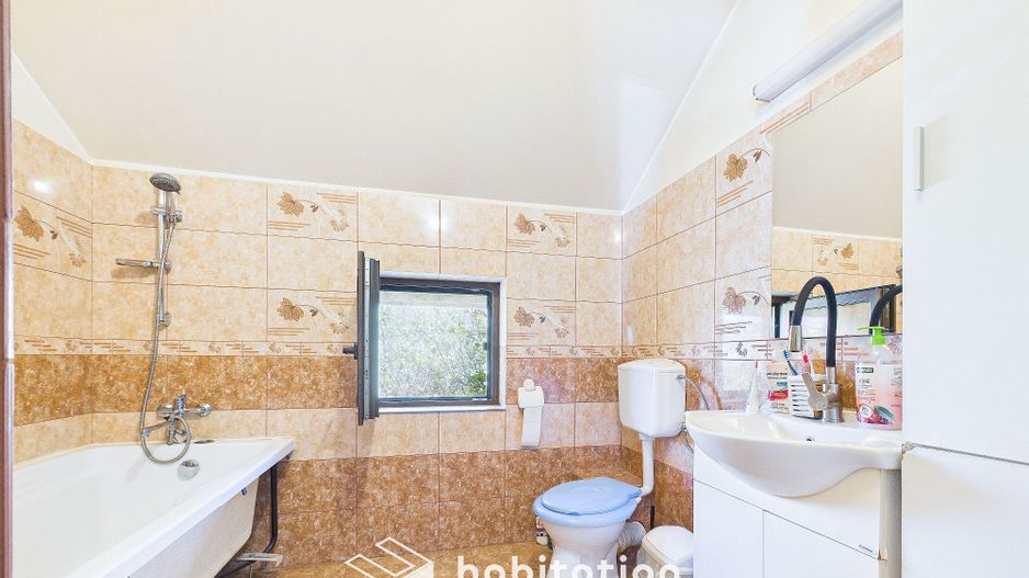 Casă individuală spațioasă și luminoasă cu garaj, în Mircea cel Bătrân - Poză 23