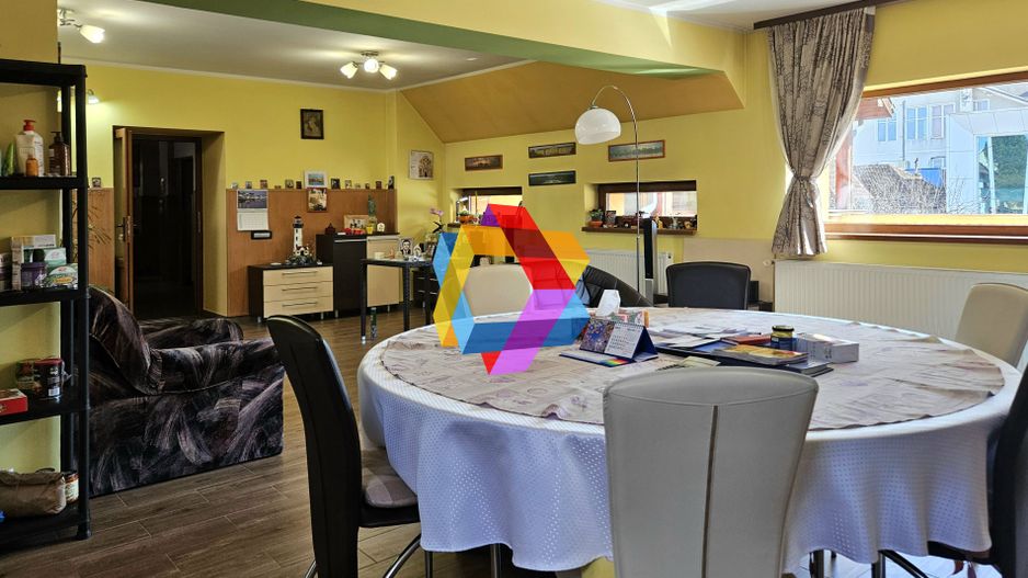 Casă plus Spațiu comercial  741 mp, Teren 906 mp Brasov - zona Blumana - Poză 8