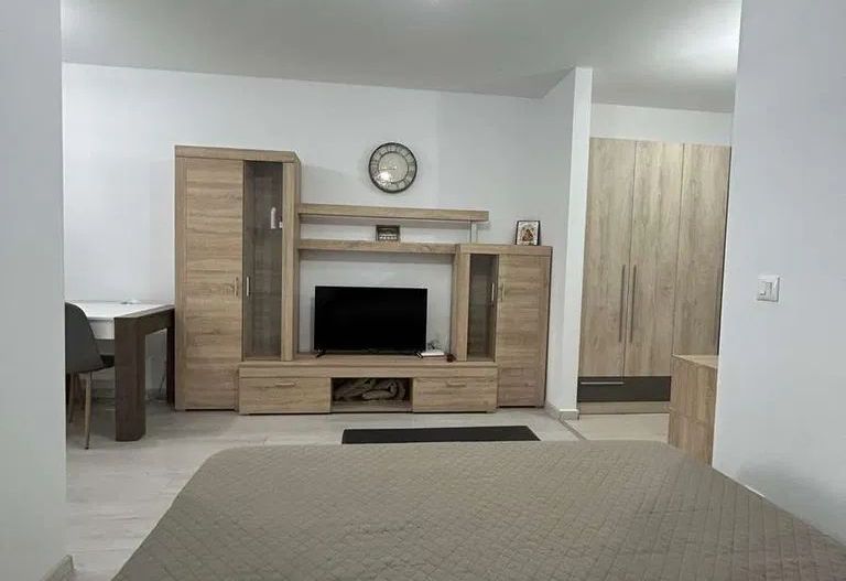 GARSONIERA HILS BRAUNER, PARCARE, BUCATARIE INCHISA, METROU 7 MINUTE - Poză 3