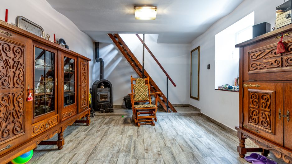 Vila interbelica in Andrei Muresanu - Poză 34