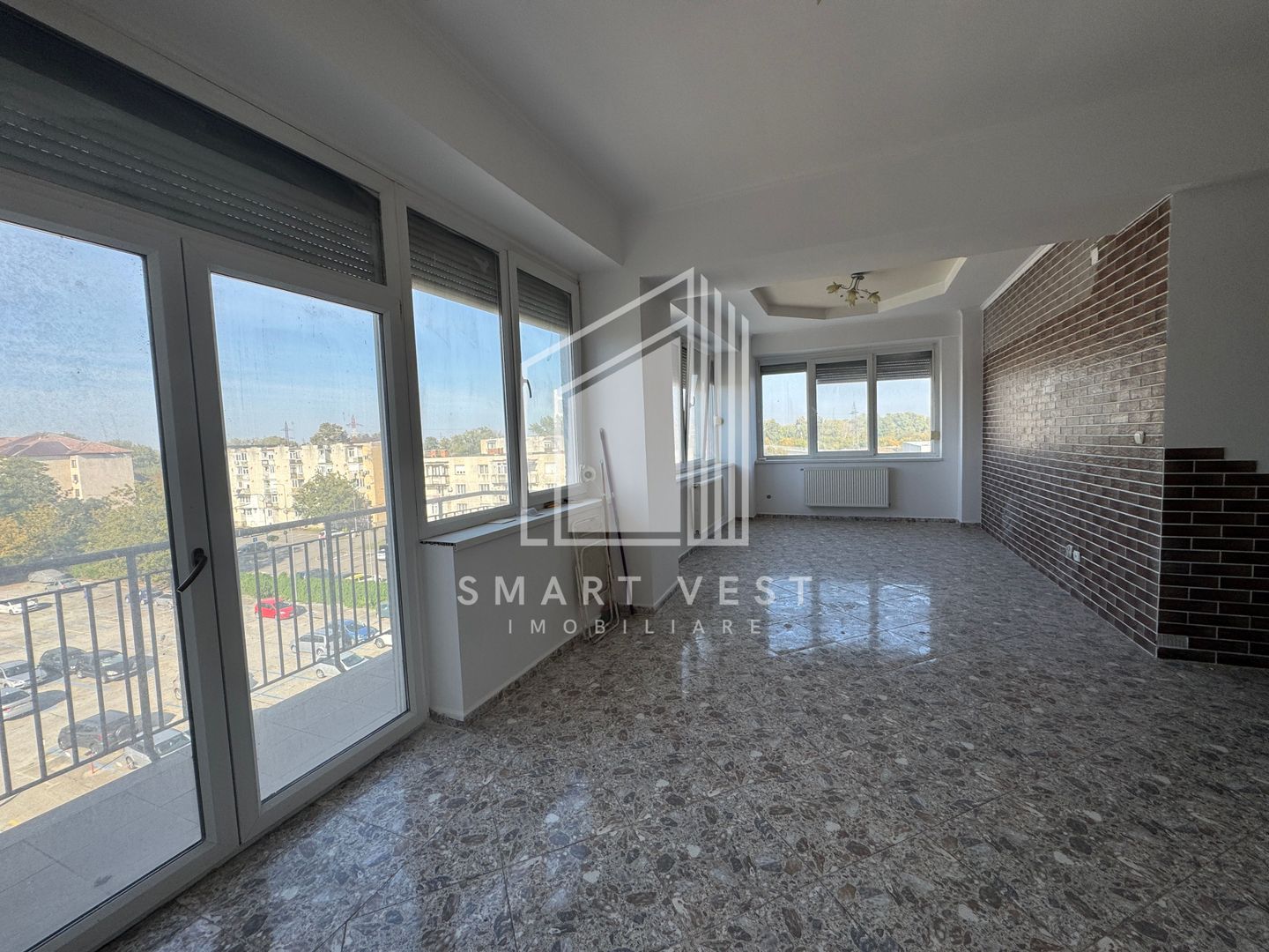 Apartament 3 camere decomandat | Etaj 3 cu lift | Zona Micro 17 - Poză 5
