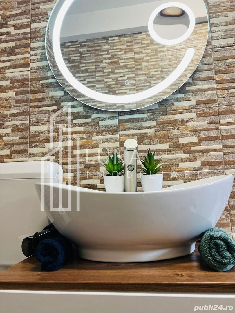 Vânzare apartament 3 camere – Etaj 5 + mansardă, complet utilat - Poză 3