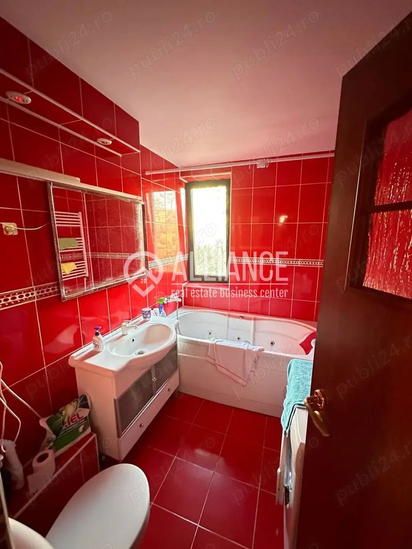 Central (cod04)-Apartament 3 camere mobilat utilat - Poză 3
