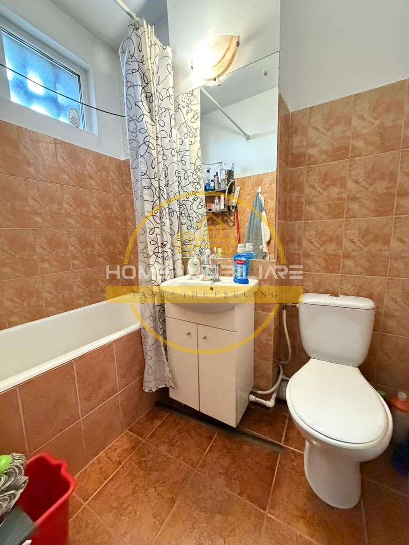 Apartament cu 2 camere / 54mp/ zona Podu Ros - Poză 8