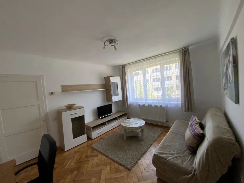 Cornisa - UMF - Apartament 2 camere - langa caminele studentesti - Poză 1