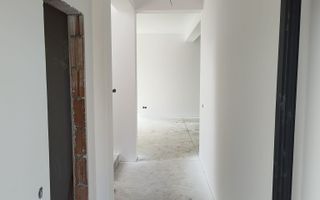Casa premium 4 camere la alb teren de 310 mp 124 mp utili în Cristian - Poză 4