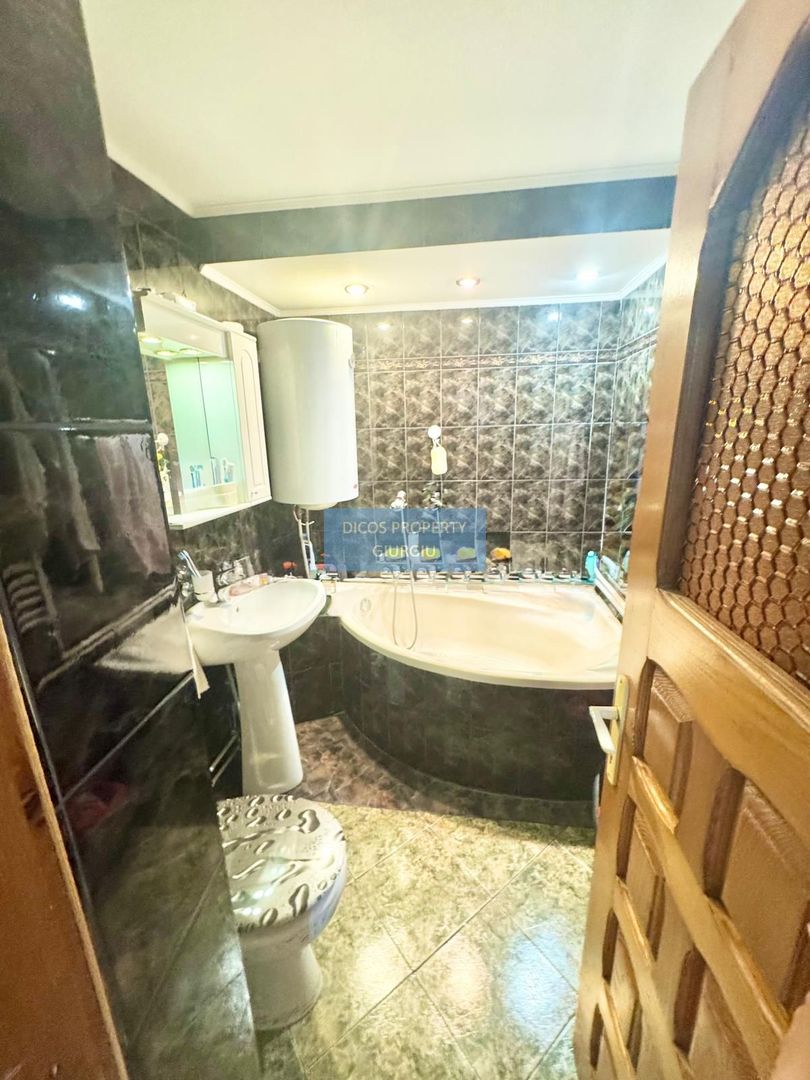 Apartament 2 camere cu garaj inclus – Str. Argedava, etaj 3 - Poză 7