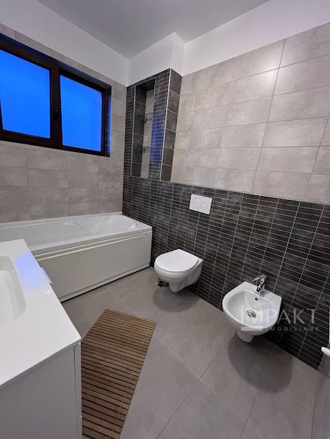 Apartament  de 3 camere cu view superb in  cartierul Europa - Poză 16