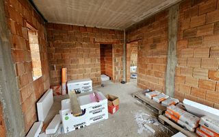 Casa nouă 123 mp utili, semifinisată, 535 mp teren, pod mansardabil - Poză 8