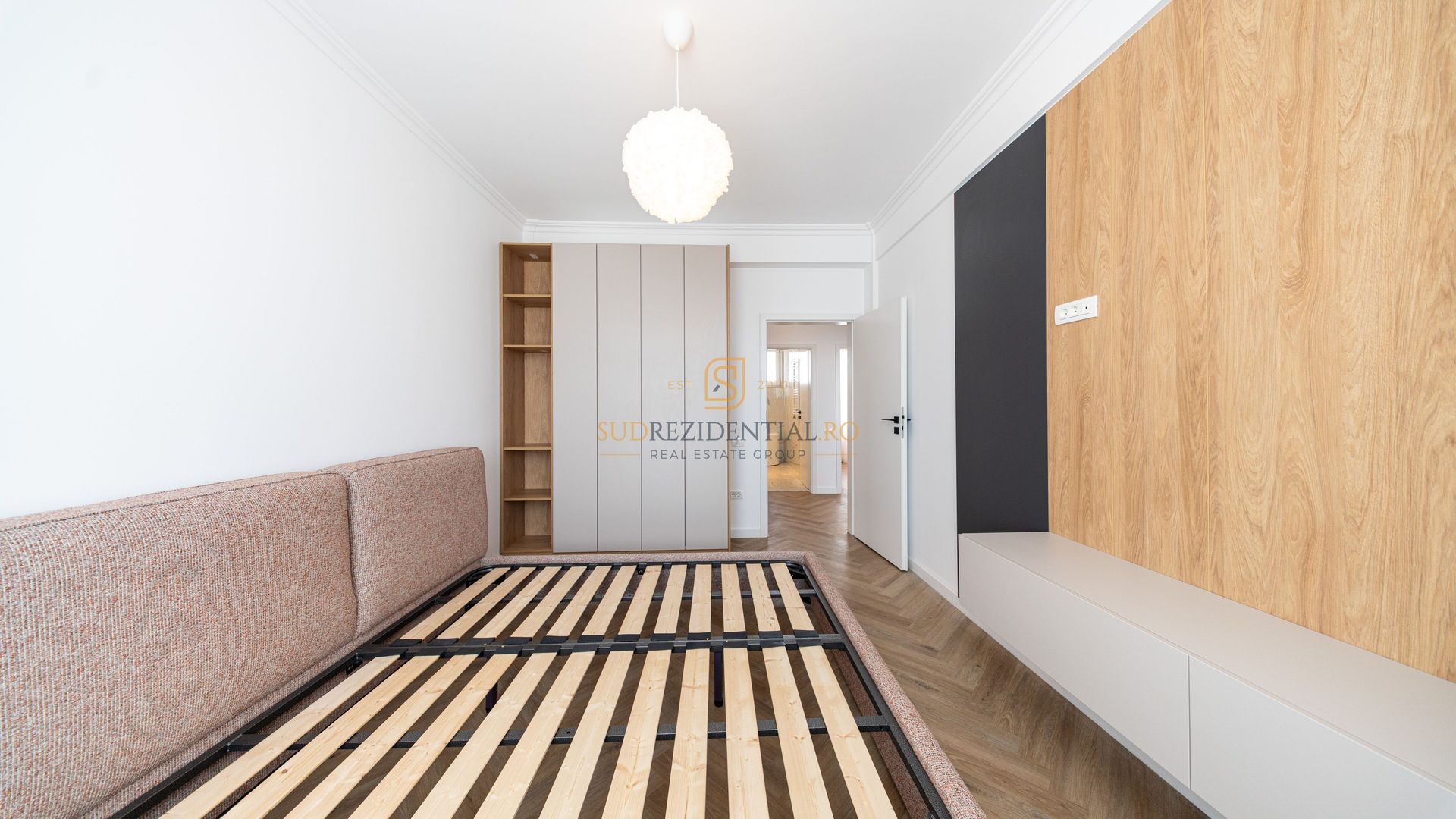 Casa cu 4 camere, Frumusani, panouri solare, pompe caldura - Poză 7