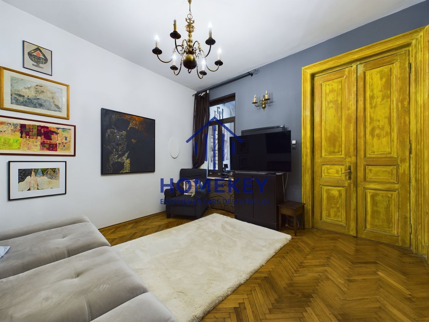 Casa/Vila de Inchiriat cu Terasa- centru - Poză 3