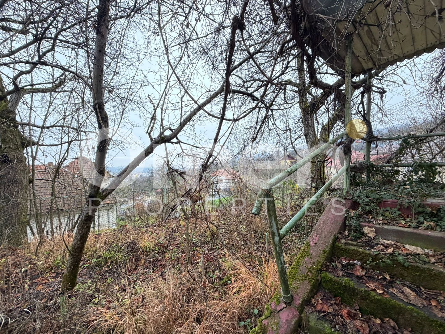 Casa renovabila, cu 6 ari de teren, zona linistita, Baia Sprie - Poză 13