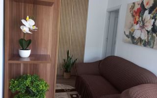 Apartament spațios la casă, curte & parcare – zona Mehala - Poză 3