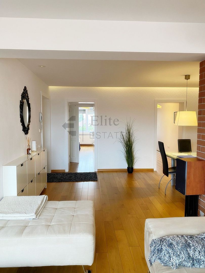 Apartament spatios cu 4 camere de inchiriat | Pietonala Oradea - Poză 3