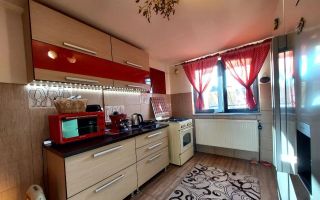 Vila Impresionanta în Deva–Construcție Solida 3 garaje inclus elevator - Poză 9