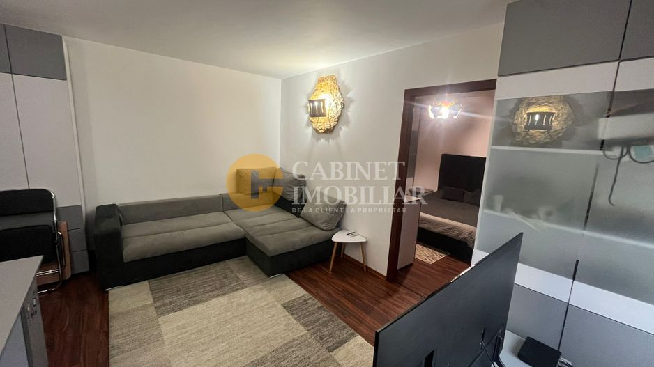 Apartament 2 camere, ET. 1,  Tudor Vladimirescu, la bulevard – Iași - Poză 1