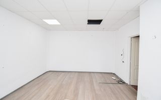 Spațiu comercial de închiriat în Simeria, Sfantu Gheorghe - Poză 1