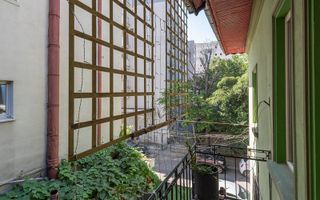 Etaj in vila ideal atelier, cabinet sau locuit, hub, activitati creative - Poză 25