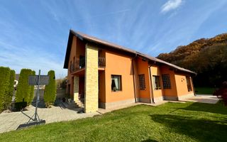 Vilă individuală de vânzare în Râșnov, Zona Primăverii | Natură și Confort - Poză 2