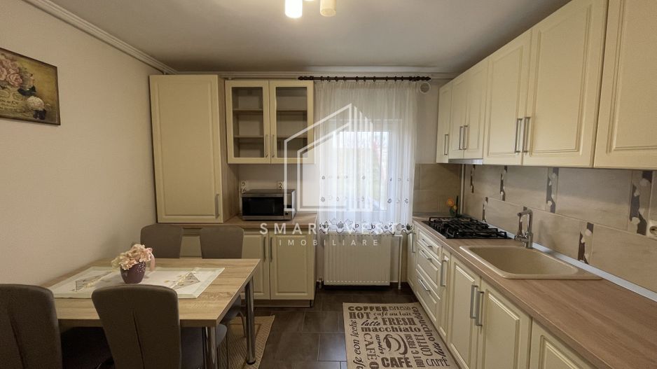 Apartament 3 camere de inchiriat | Parter | Zona Micro 16 - Poză 1