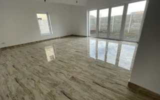 Casa de familie in zona rezidentiala - Poză 17