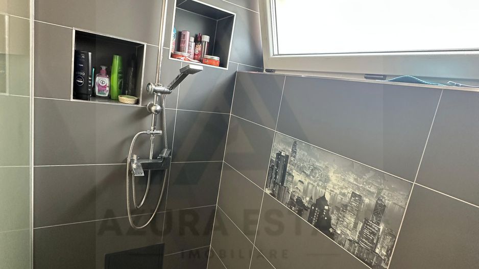 Apartament 3 camere 83 mp utili curte si 2 locuri parcare in Selimbar - Poză 14