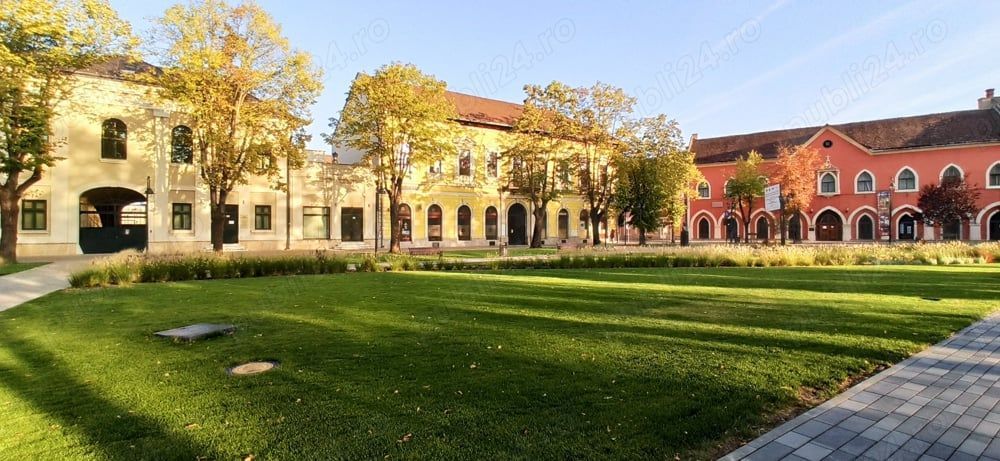 Vand apartament la parter in zona ultracentrala Satu Mare - Poză 1