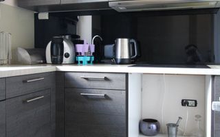 Birou mobilat si utilat, Complex Studentesc; centrala proprie. - Poză 13