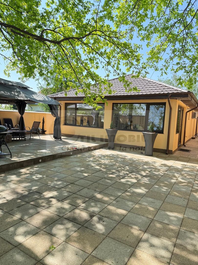 MIROSLAVA CASA EXCLUSIVISTA LA CHEIE LUX STIL MEDITERANEAN MOBILATA - Poză 2