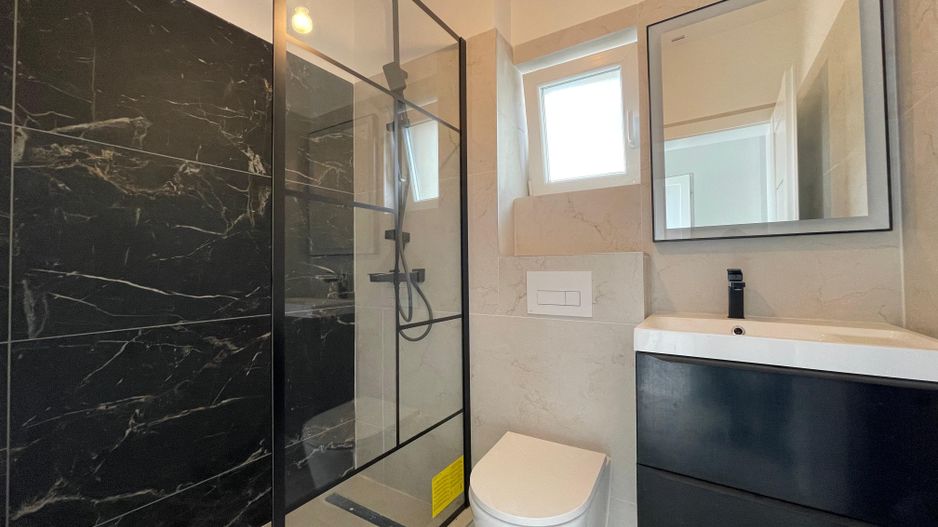 Casă individuală cu 5 camere și teren generos de 600 mp |Mosnița Nouă| - Poză 1