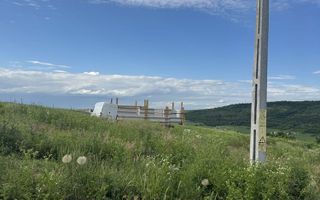 Teren intravilan cu utilități în Valea Lupului - Poză 3
