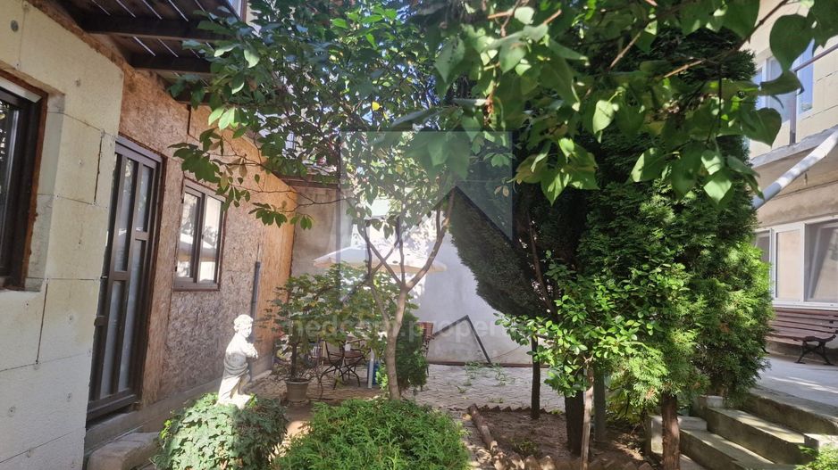 Vanzare Vila S+P+1+M - Viilor Parcul Carol - Poză 18