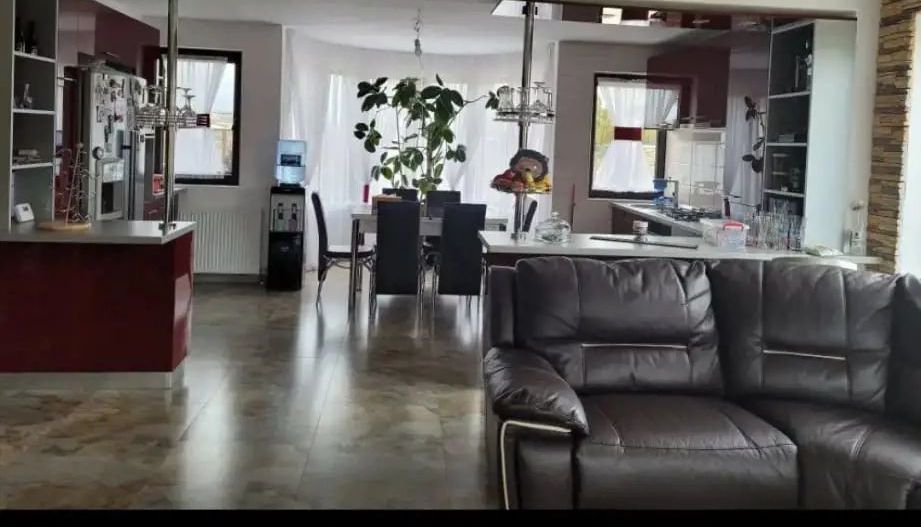 De vanzare vila, teren 500mp, Magurele - Poză 9