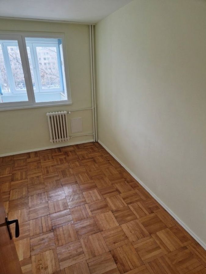 Vanzare 4 camere Titan, 2 bai, 2 minute metrou Grogorescu - Poză 2