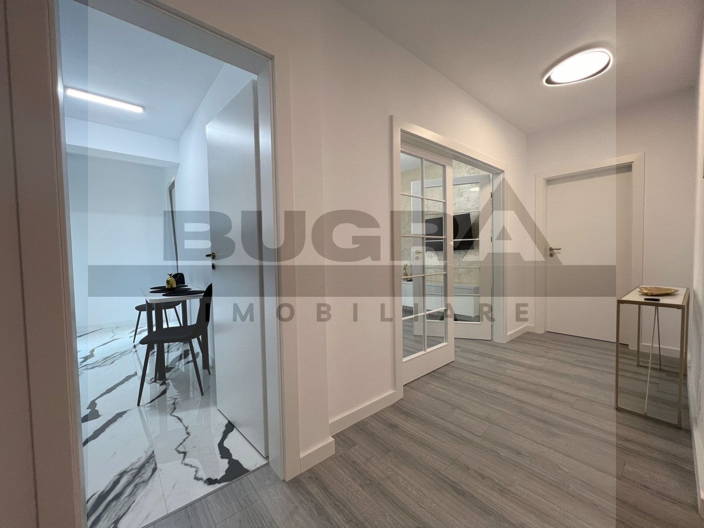 Apartament de 2 camere, LUX, parcare subterana, zona strazii Tasnad - Poză 8