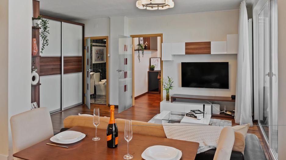 2 camere de închiriat Piața Romană – Magheru | Premium | Metrou 1 min - Poză 4