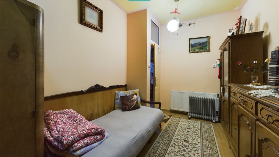 Casă cu multiple destinatii in Pârneava - Poză 6