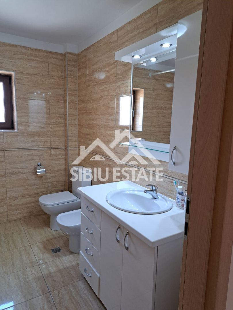 Casa moderna individuala cu 5 camere 184 mp utili , teren 500 mp . - Poză 8