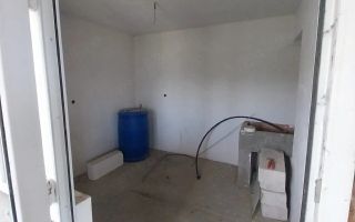 Casă de vânzare, Avântu Românești, Iași – teren concesionat 1300 mp - Poză 2
