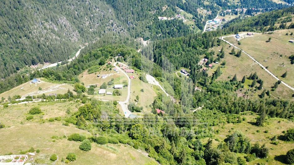 Teren intravilan | 3565 mp | Ideal constructie cabane | Garda de Sus - Poză 3