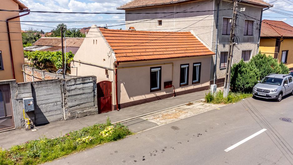 Vandut Casa cu teren generos la pret de apartament in Gradiste - Poză 10