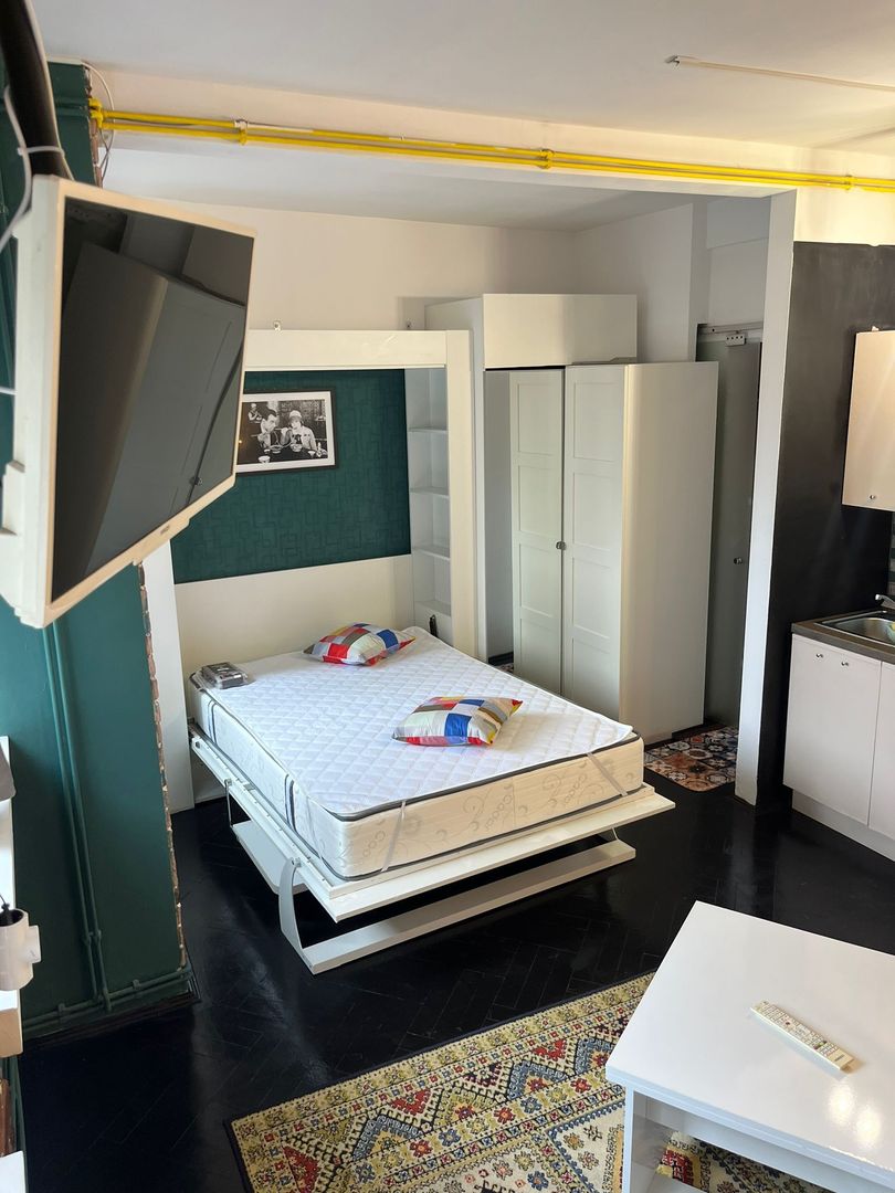 De Vanzare Studio decomandat Mosilor - Sfanta Vineri sector 3 - Poză 4