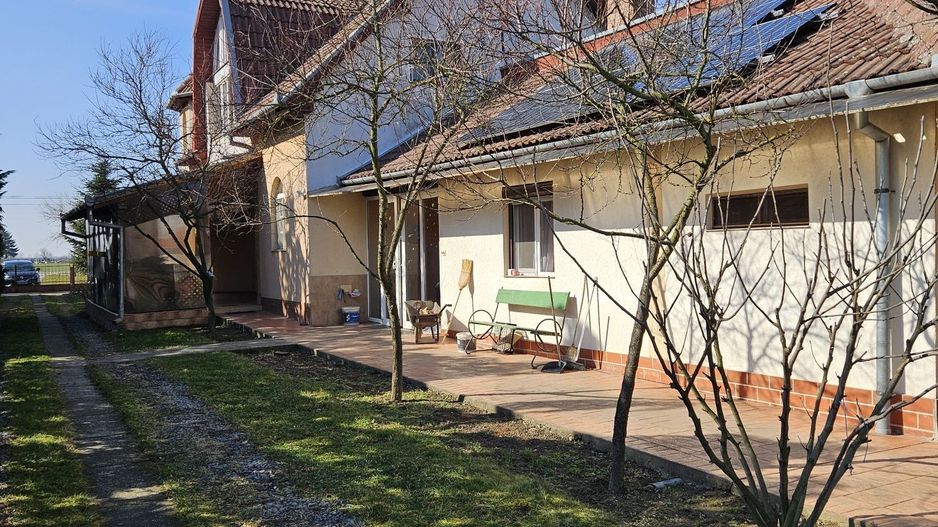 Casă 2 familii / firmă + livadă Satu Mare - Cionchești - Poză 7