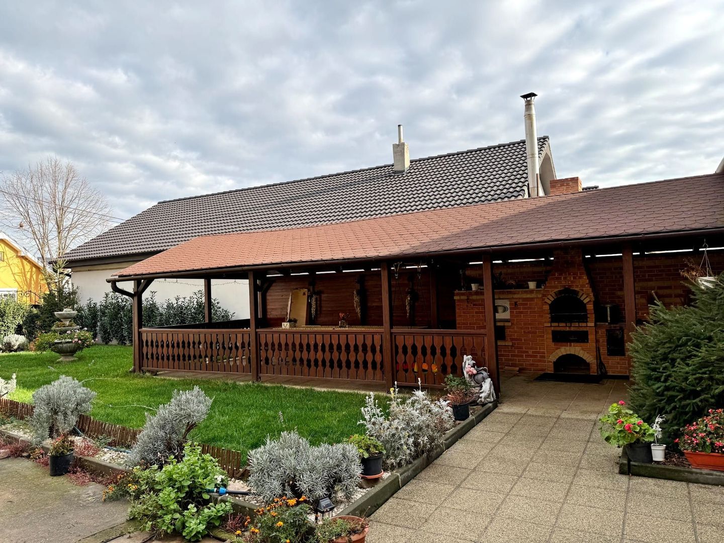 Casa 330 mp | cu teren 2300 mp | Santandrei - langa Oradea - Poză 5