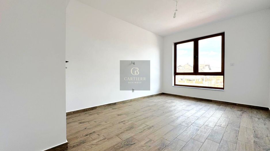 CASĂ + GARAJ | 5 CAMERE | BERCENI | - Poză 18