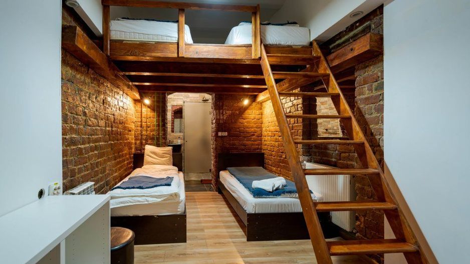 Vila cu 20 camere - Str. Str. D. I. Mendeleev | De inchiriat - Poză 4